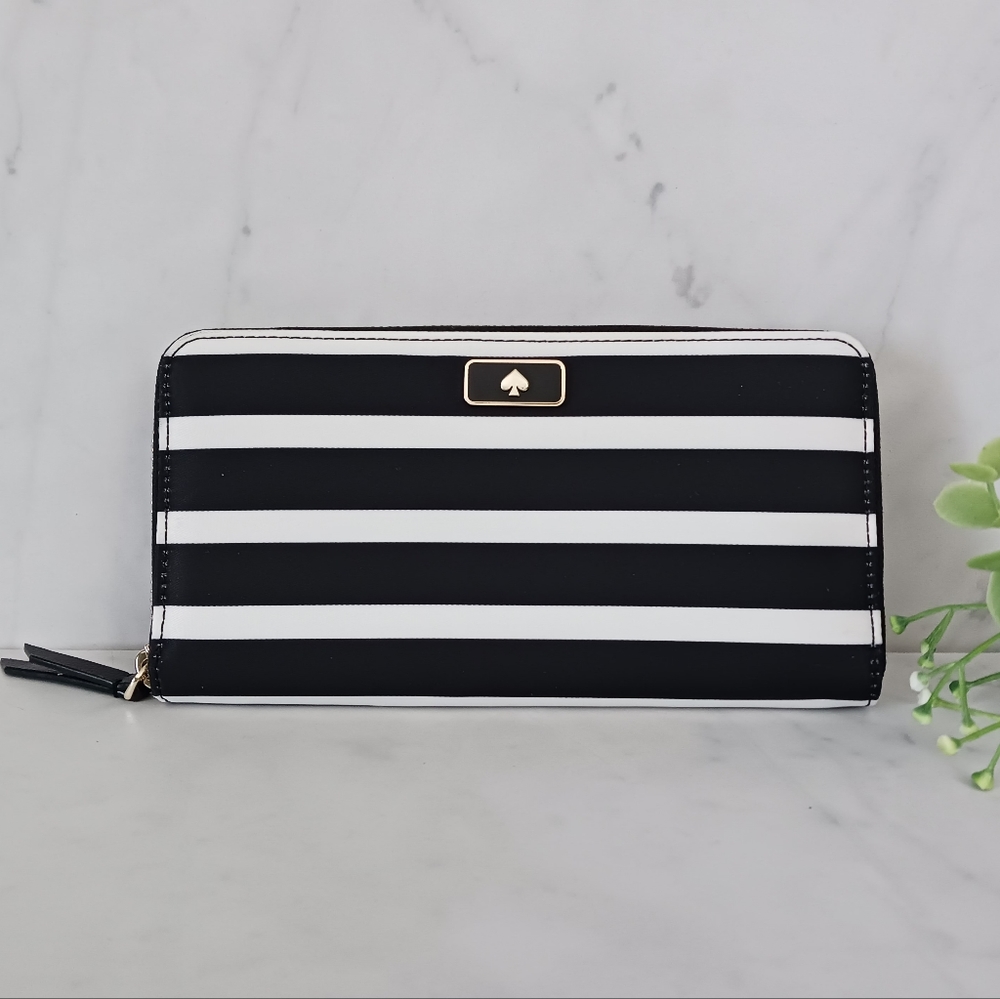 NWOT Kate Spade Dawn Sailing Stripe Lrge Continental Black and White Wallet